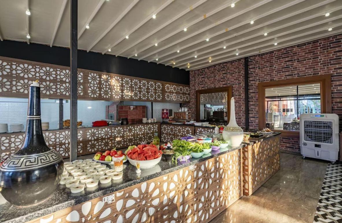 Hotel Dionisus Spa Resort เบเลก ภายนอก รูปภาพ