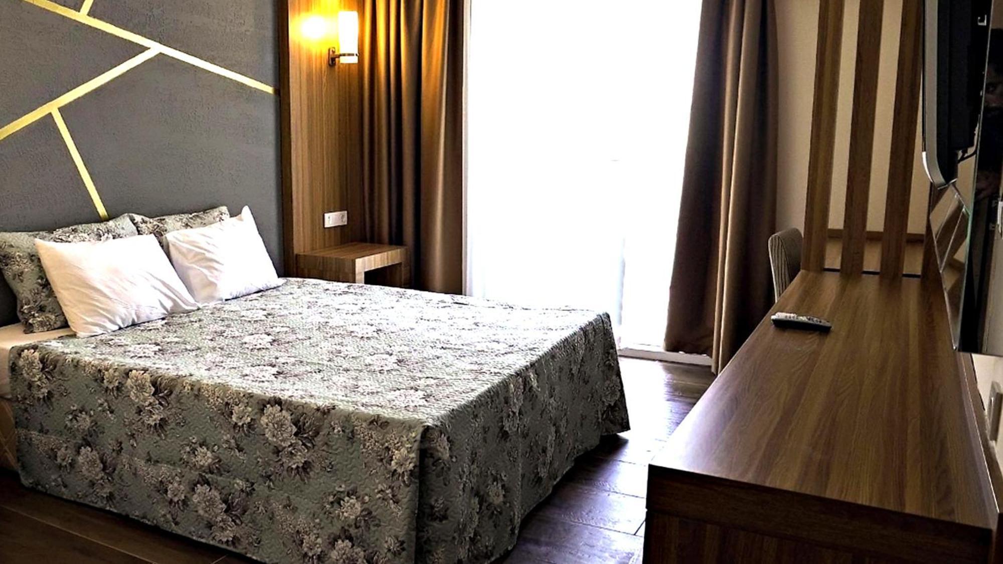 Hotel Dionisus Spa Resort เบเลก ภายนอก รูปภาพ